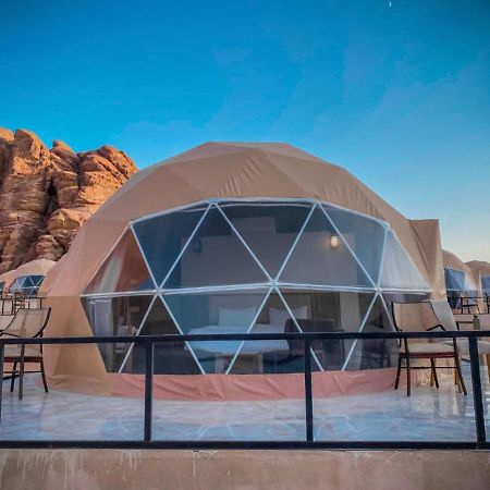 Sun Luxury Camp &Tour Lägenhet Wadi Rum Exteriör bild
