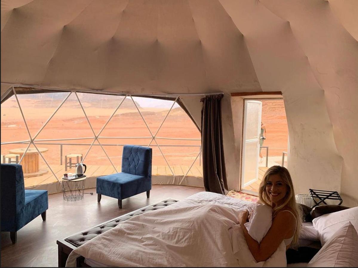 Sun Luxury Camp &Tour Lägenhet Wadi Rum Exteriör bild