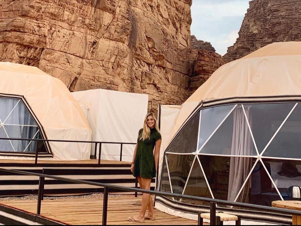 Sun Luxury Camp &Tour Lägenhet Wadi Rum Exteriör bild