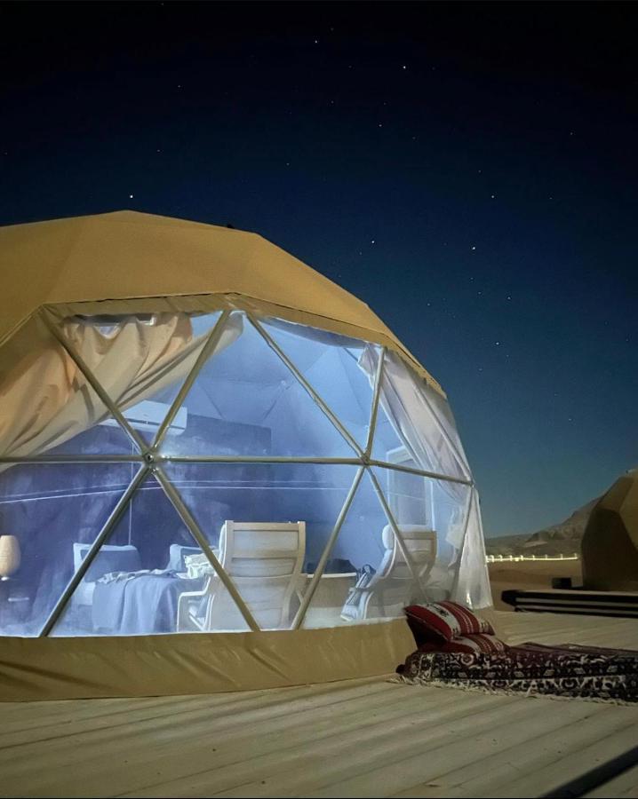 Sun Luxury Camp &Tour Lägenhet Wadi Rum Exteriör bild
