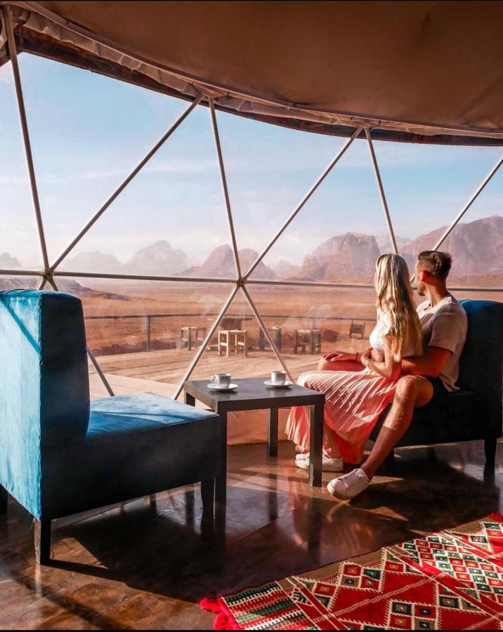 Sun Luxury Camp &Tour Lägenhet Wadi Rum Exteriör bild