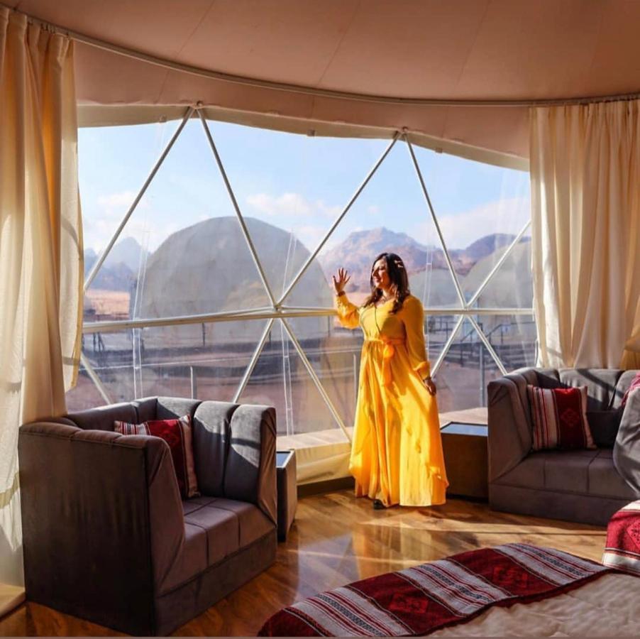 Sun Luxury Camp &Tour Lägenhet Wadi Rum Exteriör bild